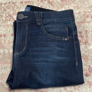 Democracy; Size 10; Ab Solution Jeans